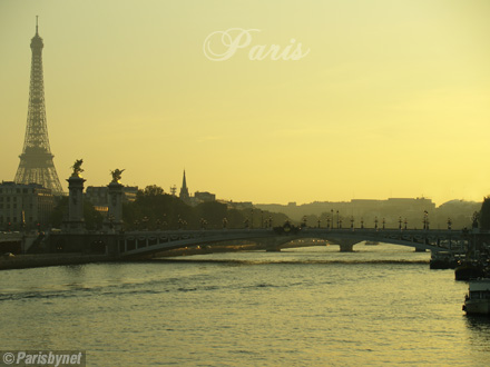 La Tour Eiffel, la Seine