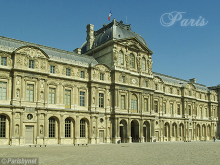 Le Louvre, Cour Carre