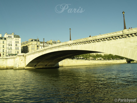 Pont de la Tournelle - Ile Saint-Louis